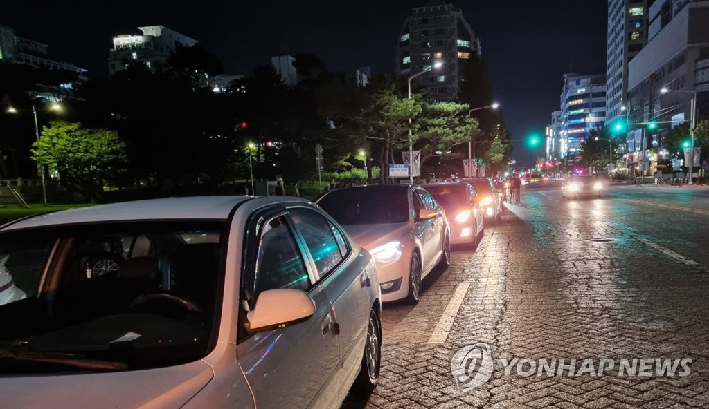 대전서도 자영업자 차량 시위…"위드 코로나로 전환해야"