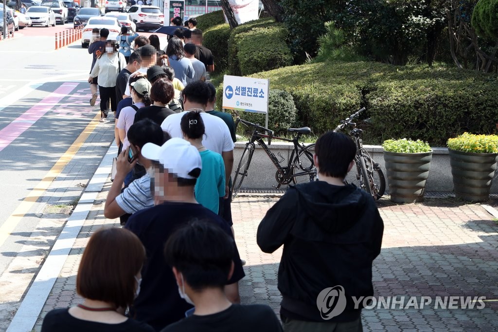 광주시 "야외 음주 금지·3밀 공간 이용 시간 최소화" 권고(종합)