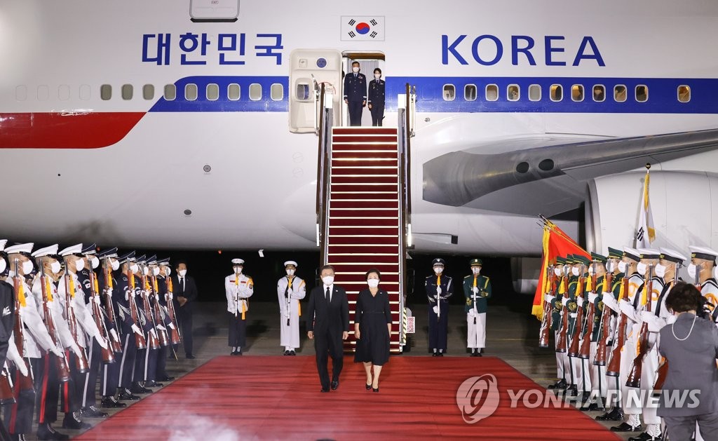 문대통령, 오늘 하루 연차휴가…순방 후속조치 점검
