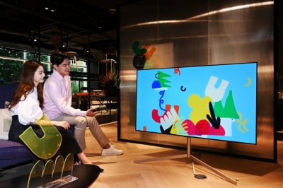 LG전자, 강남 '더콘란샵'서 롤러블 TV·올레드 에보 전시