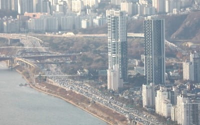 "강북이지만 강남 뺨친다"…전세가 25억 '연예인 아파트' 어디