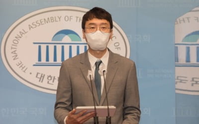 [속보] '고발사주 의혹' 김웅 "유승민 캠프 대변인직 사퇴"