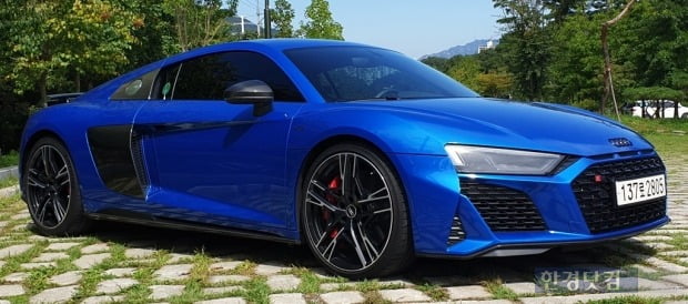 더 뉴 아우디 R8 V10 퍼포먼스. 사진=오세성 한경닷컴 기자