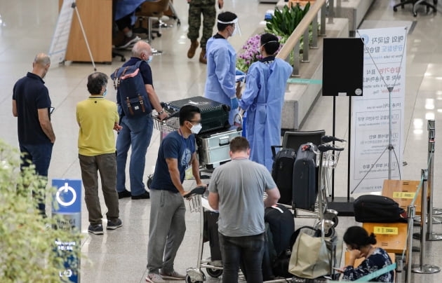 외국인 근로자 재입국 특례 확대...중소기업 인력란 숨통 틔나