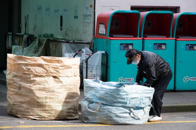 아파트 경비원이 상시 분리수거하면 주52시간제 적용