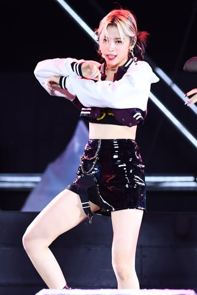 [포토] ITZY 류진, '도도한 눈빛 카리스마'