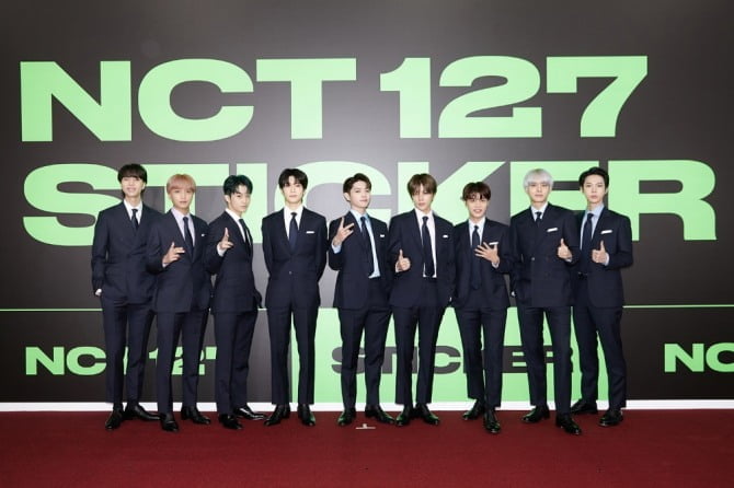 NCT 127, 정규 3집 ‘Sticker’ 美 ‘빌보드 200’ 3주 연속 차트인 기록…롱런 인기 행진