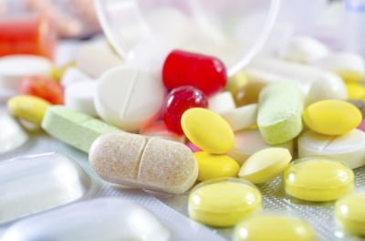 FDA “자문위, 내달 30일 MSD 먹는 코로나 치료제 승인 논의”