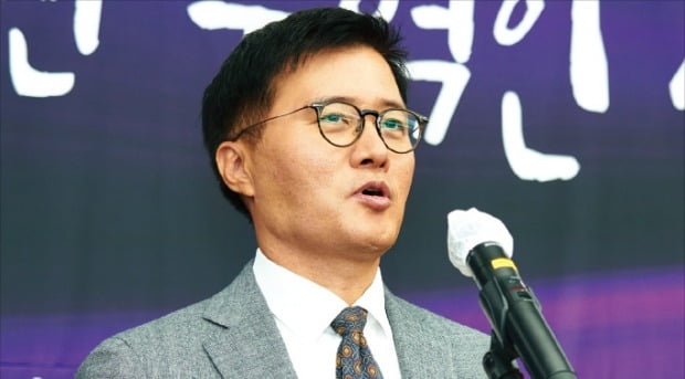 고동환 녹수 대표가 지난 8일 서울 삼성동 무역센터에서 제141회 한국을 빛낸 이달의 무역인상 수상 소감을 말하고 있다.   /한국무역협회 제공 