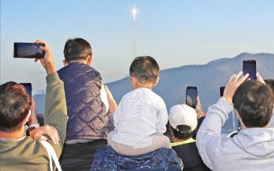 궤도 안착 못했지만…국내 기술 집약체 누리호 '절반의 성공'