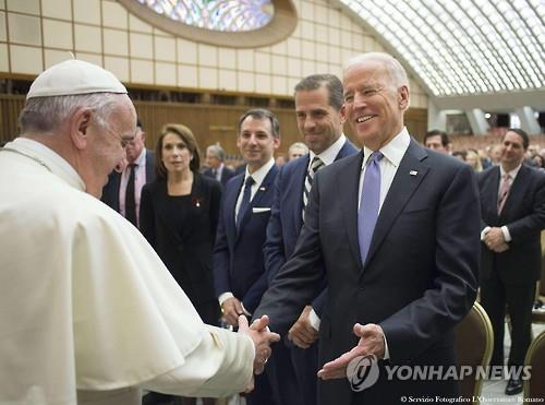 "바이든 대통령, G20 참석 계기로 교황 알현"[美가톨릭매체]