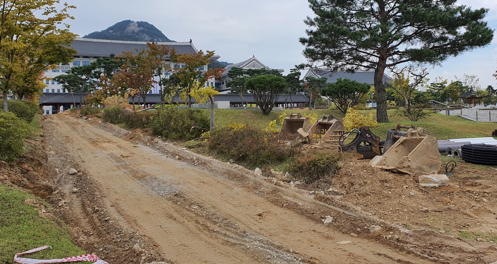 진입로 이미 2곳 있는데…경북도청 수억 들여 또 진입로 공사