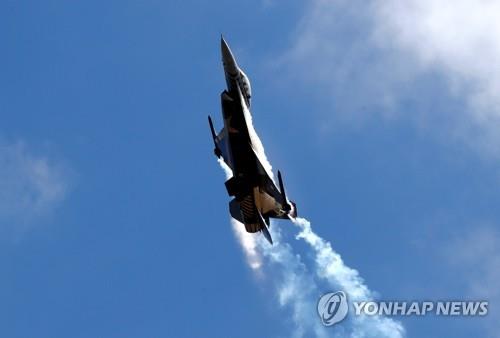 터키 "F-16 개량도 실패하면 러시아 전투기 도입할 수 있어"