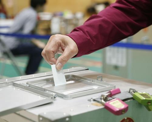 일본 총선 D-8…집권당 우세 속 "소선거구 40％ 접전"