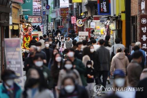다음달 10명 이하 심야회식 부활…12월엔 'K팝 콘서트' 보러간다