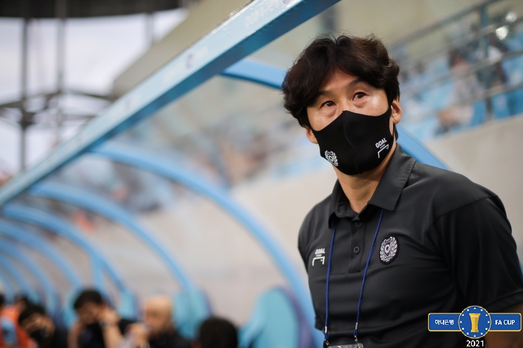 "FA컵 넘어 ACL까지"…강원·대구의 준결승 단판 승부