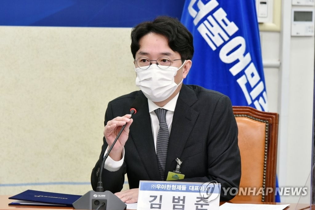 배달의민족 대표 "배달원 산재보험료 전액 부담 찬성"