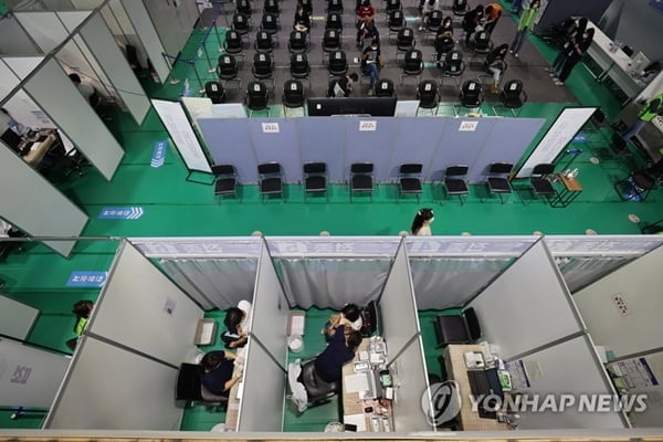 식당·카페 시간제한 없다…1일부터 `위드 코로나` 시행