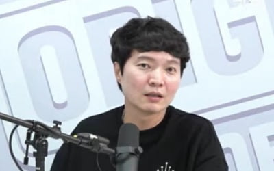 신정환 "인터넷 포커 가끔 해…도박? 가족 있어 절대 안 한다" ('매불쇼')