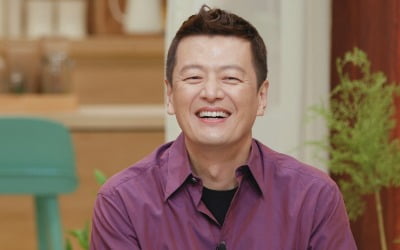 '협의 이혼' 정찬, 싱글대디 쉽지 않네…두 자녀 식사 따로 준비 ('내가키운다')