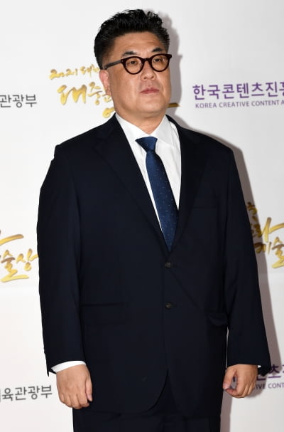 [TEN 포토] 박재범 '빈센조 작가 대통령 표창 수상'