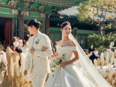'경소문 비서' 김정진, 결혼식에서 행복한 미소...고맙습니다[TEN★]