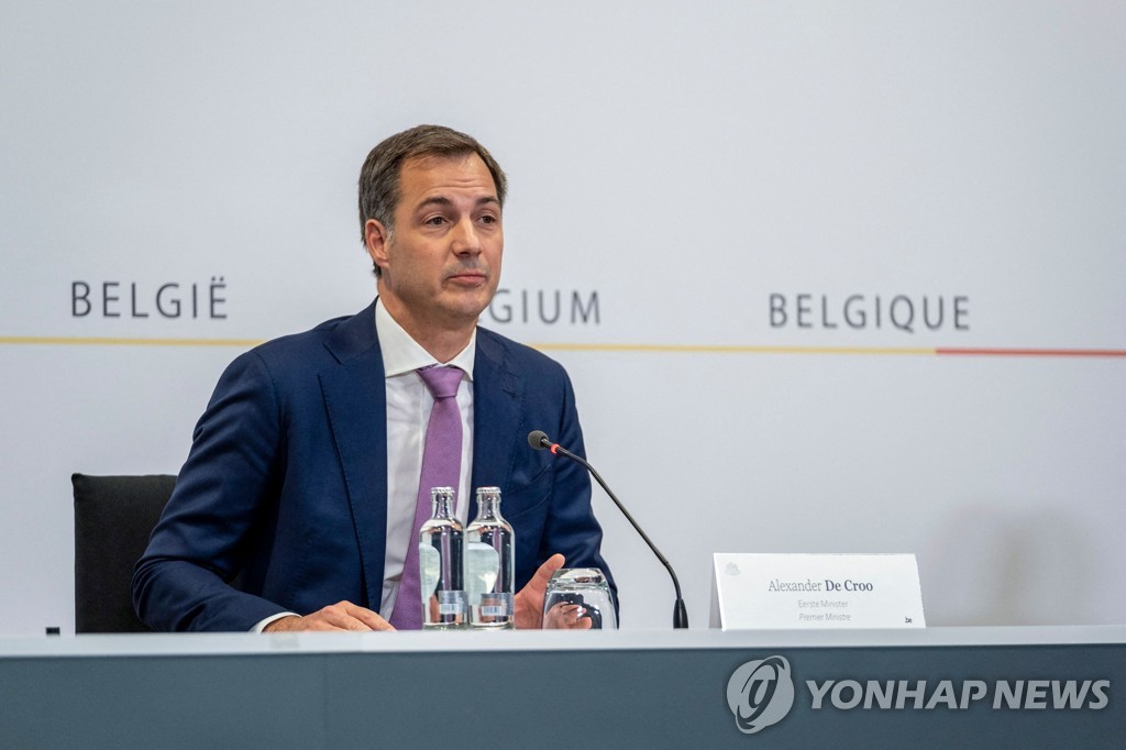 벨기에, 확진자 급증에 실내 마스크 착용 재도입