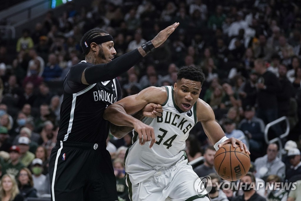 NBA 디펜딩 챔프 밀워키, 개막전서 우승후보 브루클린 완파(종합)