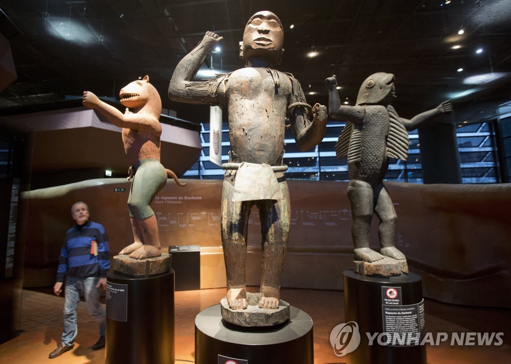 프랑스, 베냉 약탈문화재 반환 임박…직지도 언젠가 돌아올까