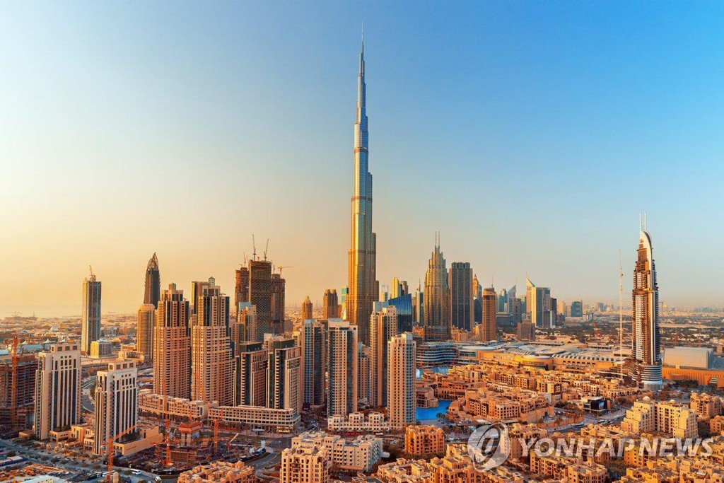 [두바이엑스포] 경제 부활 노리는 두바이…'사막의 기적' 재연될까