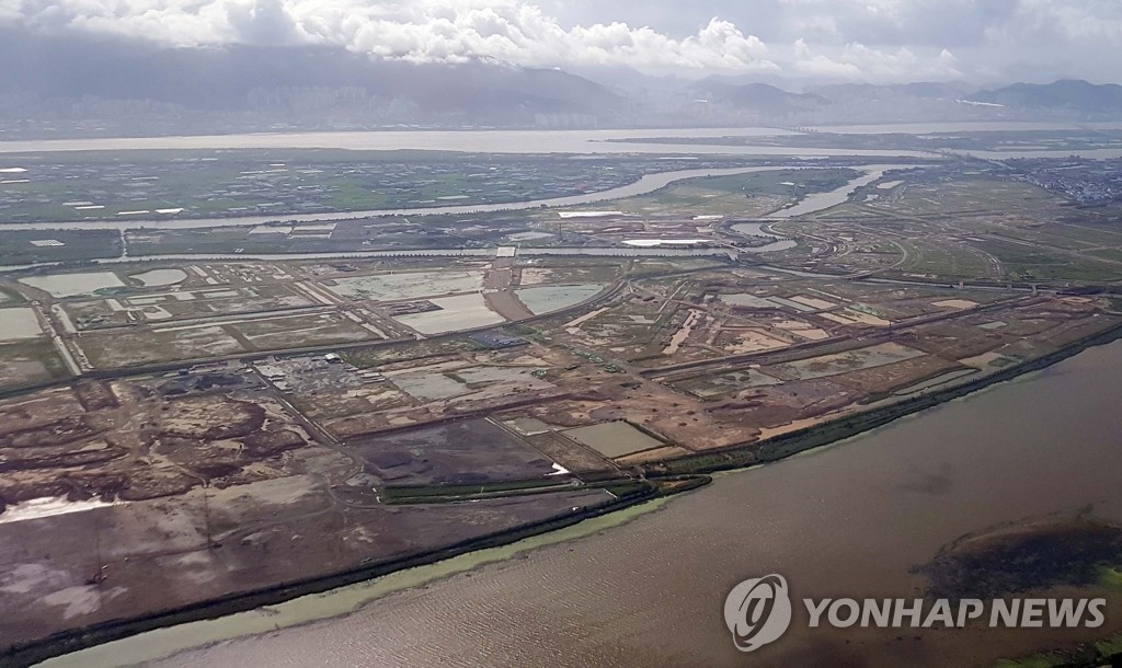 "부산에코델타시티 담당 수자원공사 직원이 7년간 85억원 횡령"