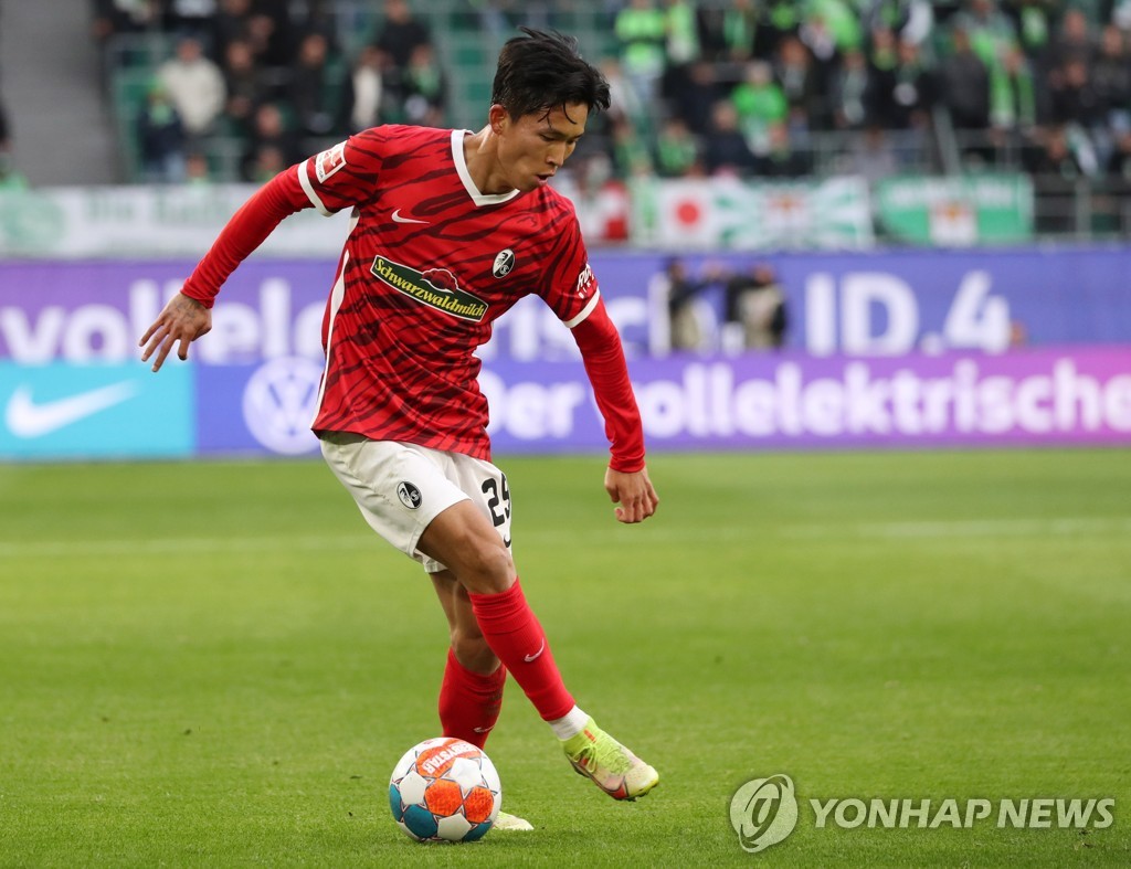 정우영 78분 활약…프라이부르크, 볼프스부르크에 2-0 승리