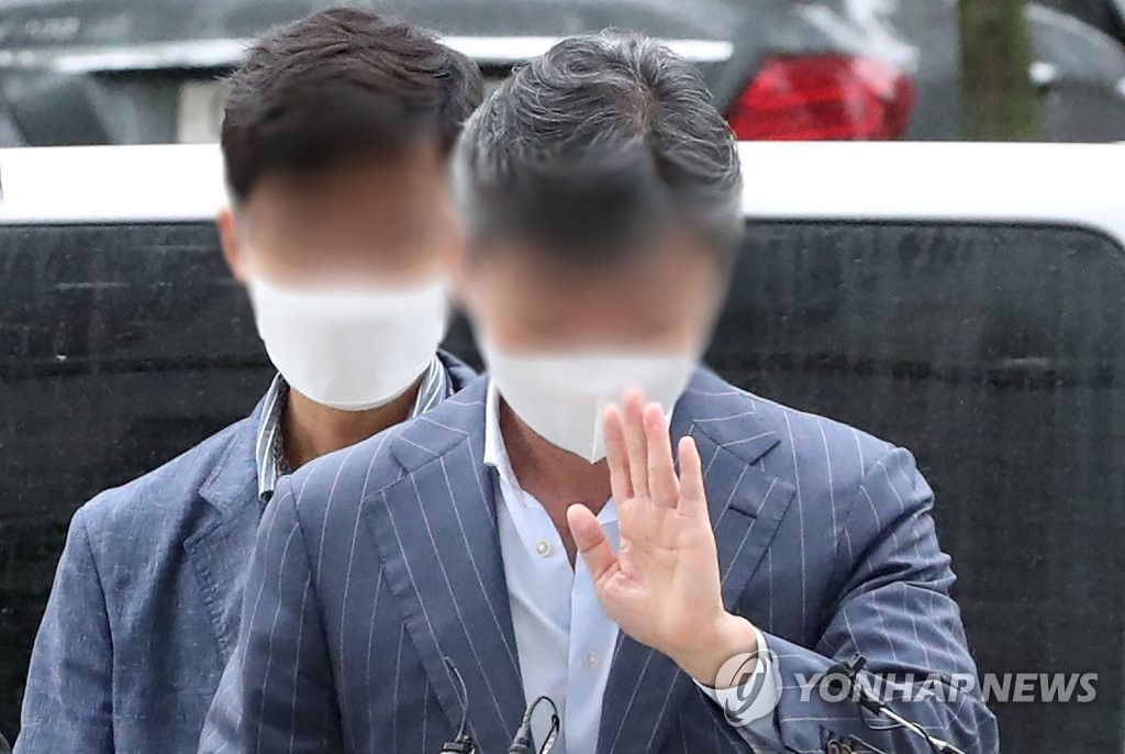 '김건희 주가조작' 의혹 관련자 1명만 영장 심사 출석