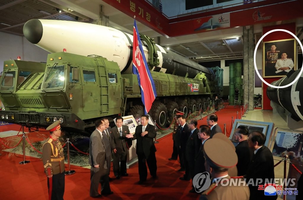 북한 박정천 "군사기술강세 절대적이고 영원한 것으로 만들어야"