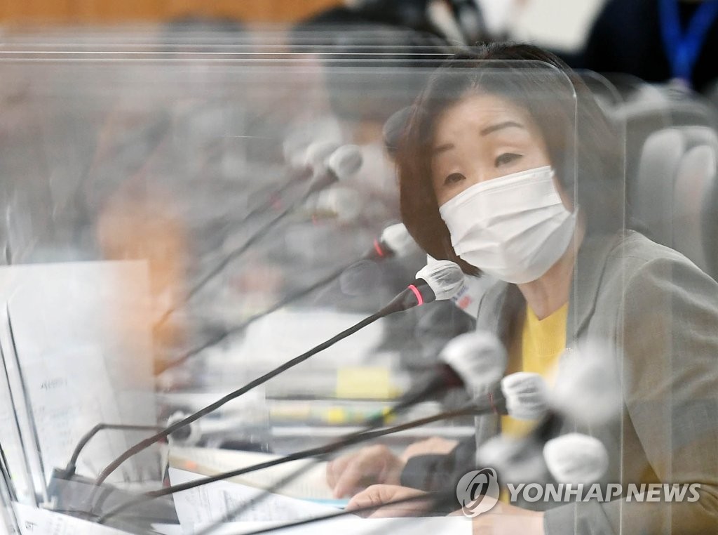 이재명 대 심상정…"설계자가 죄인" vs "공익환수 착한설계"(종합)