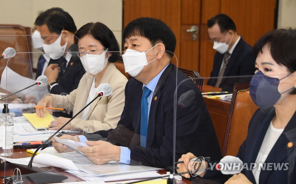 구윤철 '천안함 北 폭침?' 질문에…"정확한 사실관계 몰라"