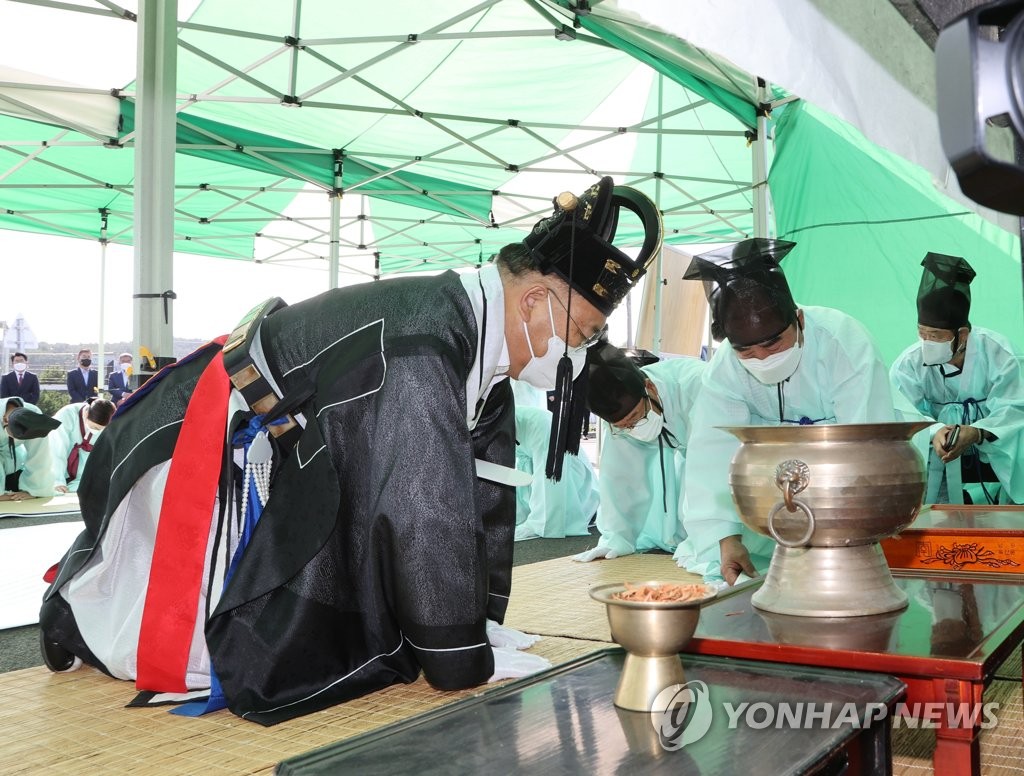 오후 9시까지 전국서 1천368명 확진…22일 1천500명대 예상(종합)