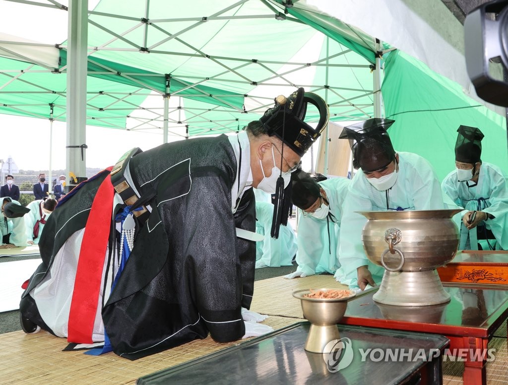 오후 9시까지 전국서 1천368명 확진…22일 1천500명대 예상(종합)