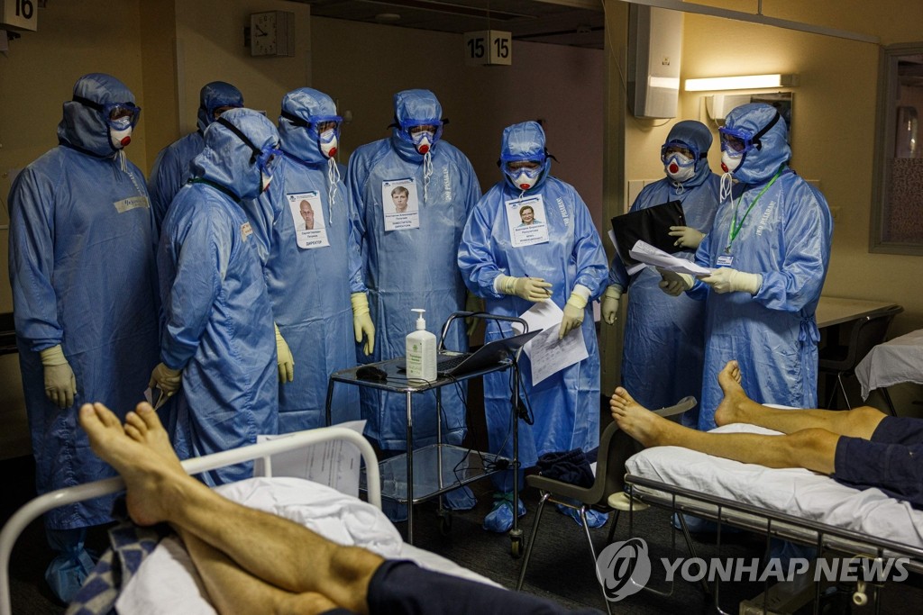 코로나 심각 모스크바, 11일간 휴무령…"식당·쇼핑몰 등 폐쇄"