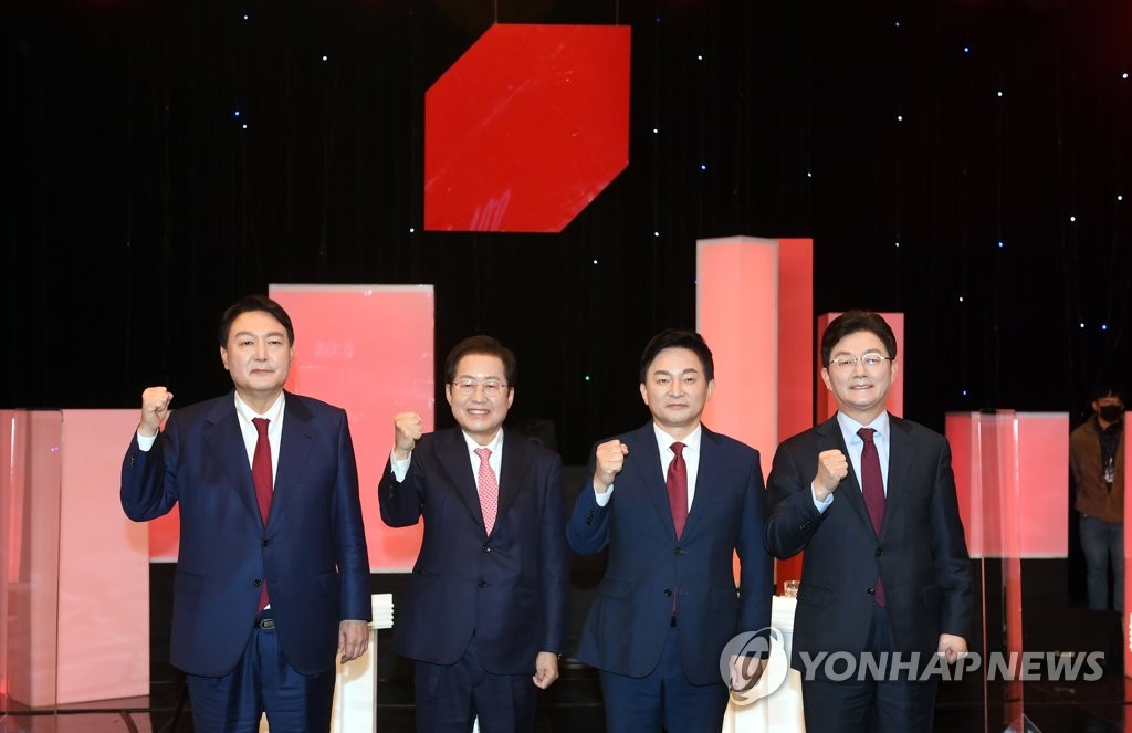 '이재명 협공' 속 차분해진 野 주자들…미묘한 신경전 여전
