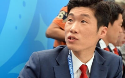 박지성 "응원가 '개고기송' 고마웠지만 이제는 변했다"