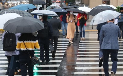 [오늘날씨] 절기 '한로' 전국 곳곳에 비소식…미세먼지 '좋음'