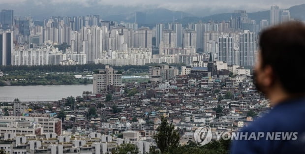 서울 평균 아파트값 12억원 돌파…1년만에 2억원 넘게 상승