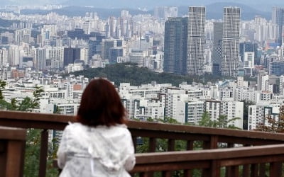 "집값 이대로 가다간 폭탄 터진다"…경제학자들 '경고'