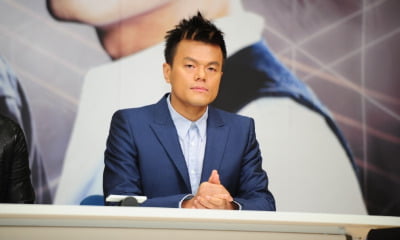 박진영의 JYP, 메타버스에 꽂혔다…50억 '통 큰 투자'