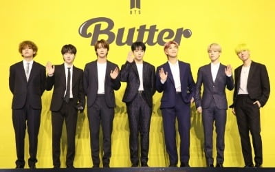 방탄소년단, 亞 가수 최초로 '아메리칸 뮤직 어워드' 대상 품을까