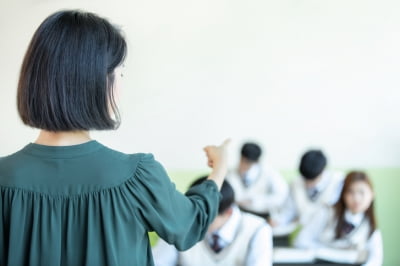 하루 2시간 일하고 '연봉 1억'…특혜 끝판왕 직업의 정체