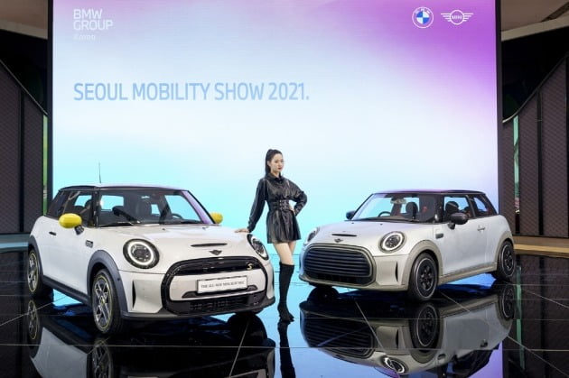 BMW코리아는 25일부터 경기도 고양시 킨텍스에서 열리는 '2021 서울모빌리티쇼'에서 콘셉트 모델인 '미니(MINI) 스트립'을 아시아 최초로 공개했다. 사진=BMW코리아 제공