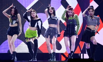 [포토] ITZY, '당당한 모습이 매력적이야'