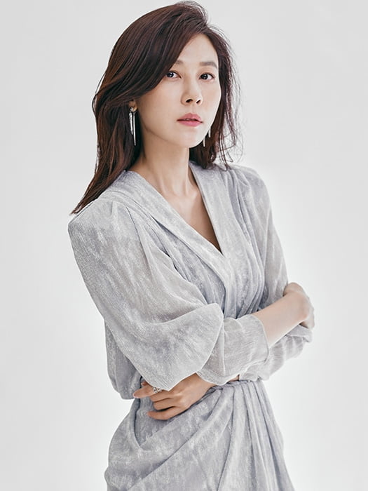 김하늘, tvN ‘킬힐’로 안방극장 컴백…쇼호스트로 변신